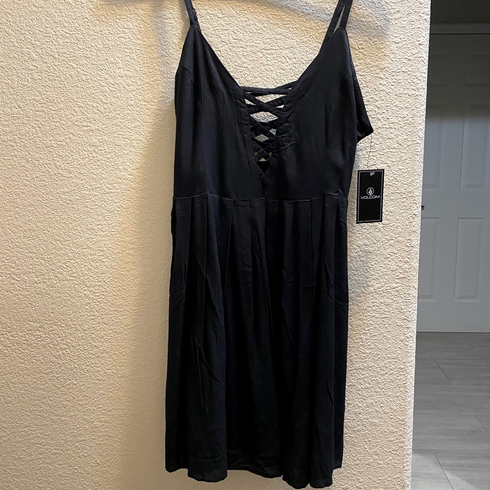 Volcolm Dress